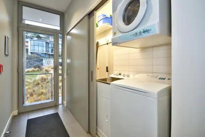 Luxury Lake View - 1 Bedroom Queenstown Exterior foto